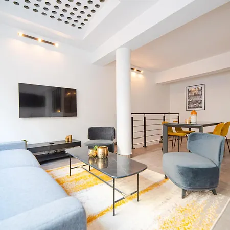 Cia - Grenelle Apartment Paris